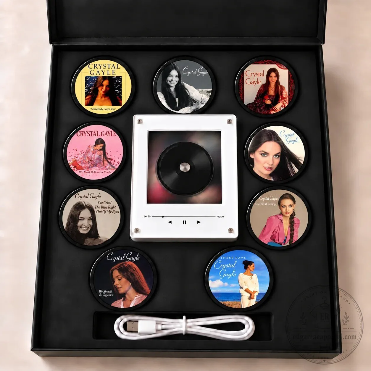 Crystal Gayle Mini CD Player Light with Album Art Discs and USB Cable