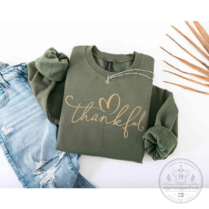 Thankful Script Heart Graphic Crewneck Cozy Fall Thanksgiving Sweatshirt 15 Thankful Script Heart Graphic Crewneck Cozy Fall Thanksgiving Sweatshirt